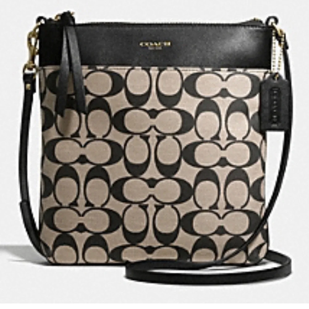 Coach North/South Signature Swingpack Crossbody